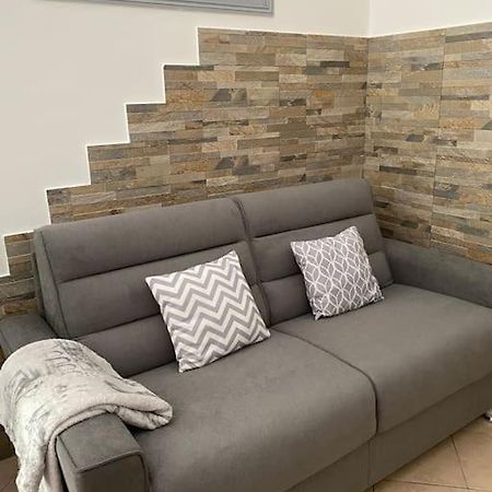 Villa Serenice - F2 Au Calme, Climatise, Wifi Et Parking Gratuit 외부 사진